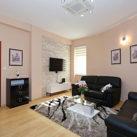 Apartment Ksenija Zadar Bagian luar foto